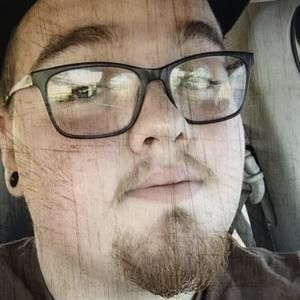 Meet your Posher, Adam